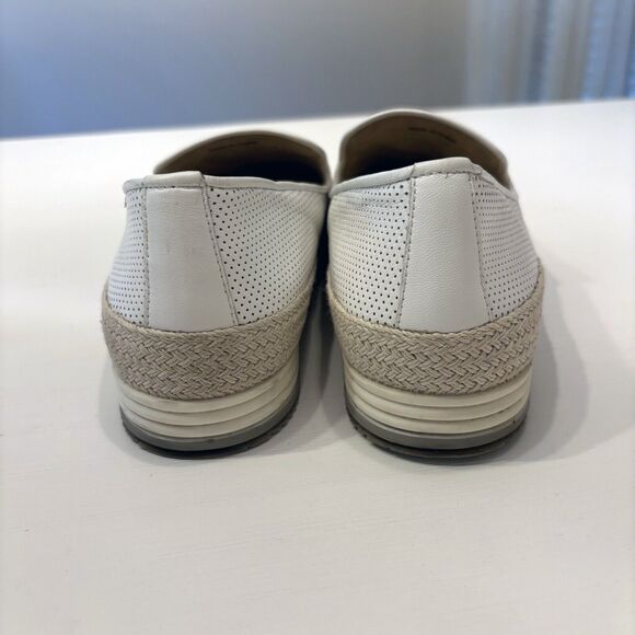 Vaneli Sport Qalila Women's White Leather Silver‎ Slip-On Shoes Size 8.5 M - Picture 7 of 10